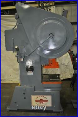 60 Ton Federal OBI Press Stroke 4 inches Ram Adjustment 2.5 S H 13 inches